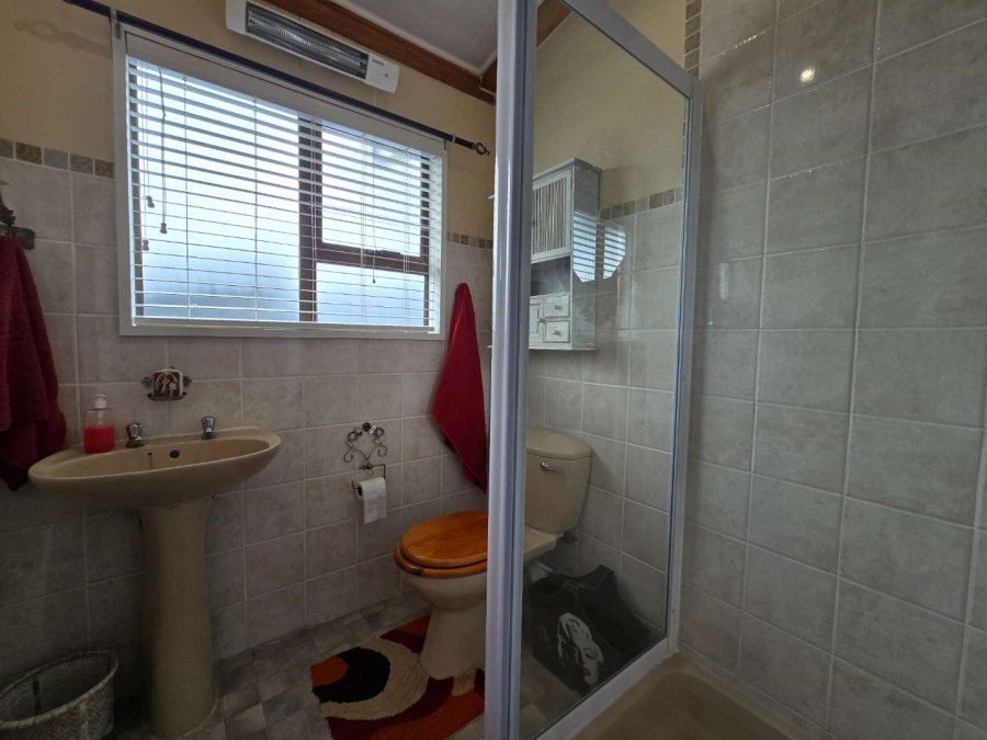 4 Bedroom Property for Sale in Stilbaai Wes Western Cape